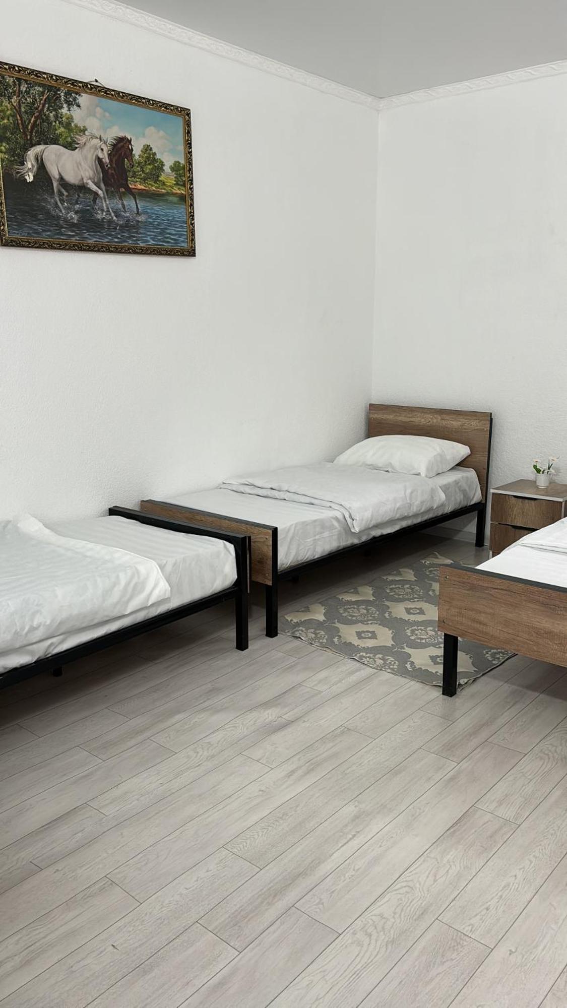 Hostel,Halal Хостел,Халал Tokmok Esterno foto