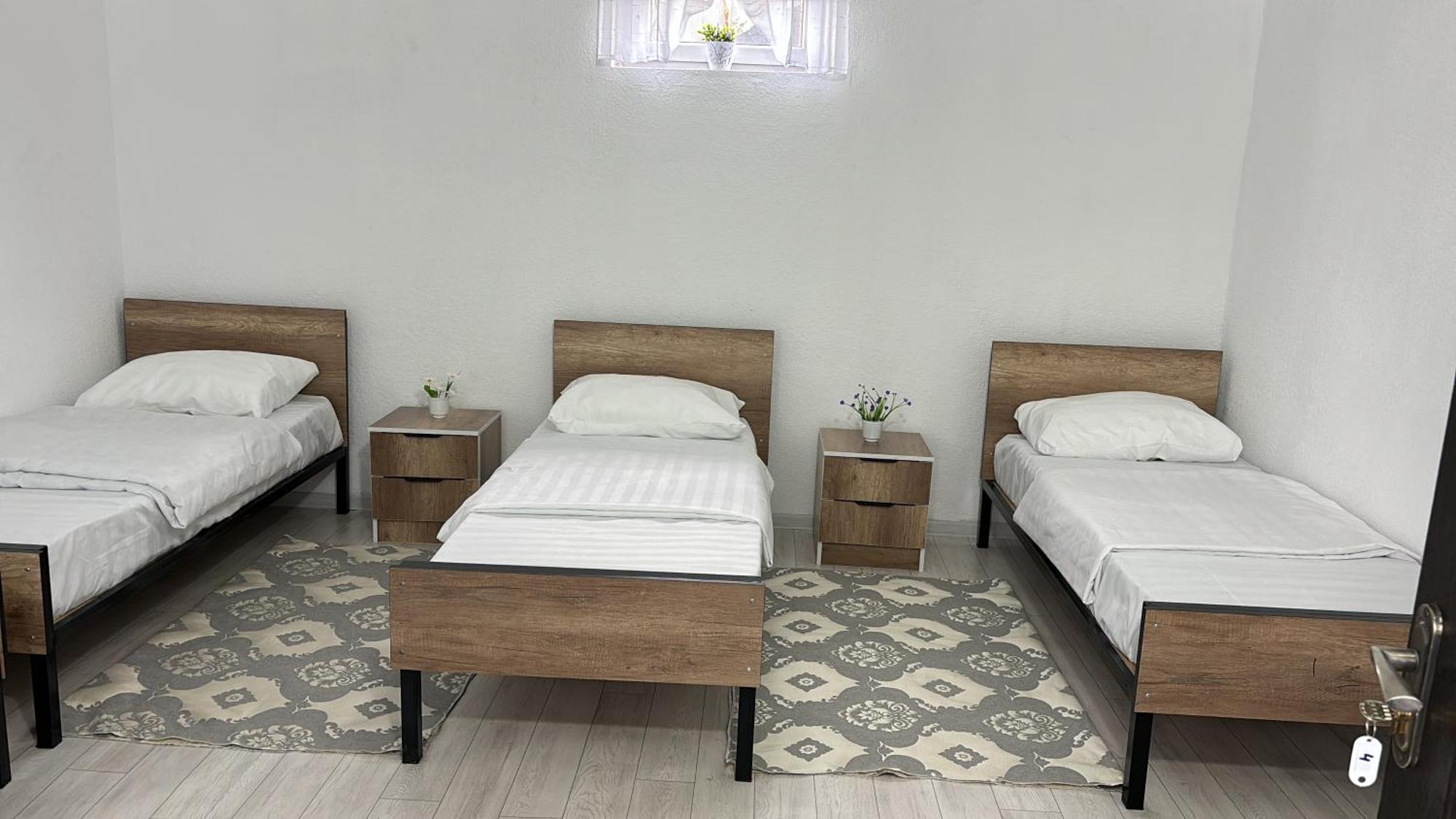Hostel,Halal Хостел,Халал Tokmok Esterno foto
