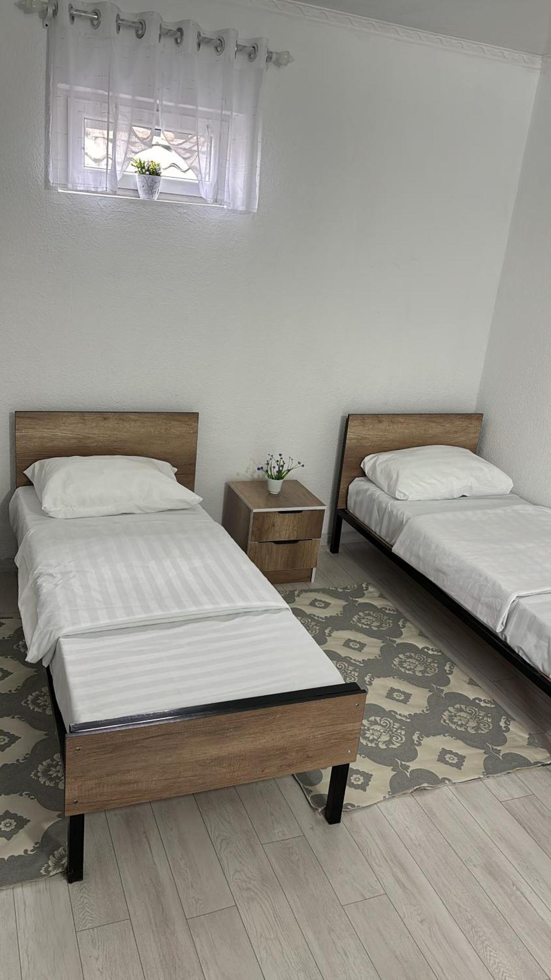Hostel,Halal Хостел,Халал Tokmok Esterno foto
